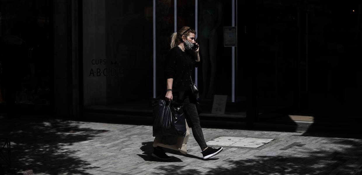 Εργαζόμενη στο κέντρο της Αθήνας