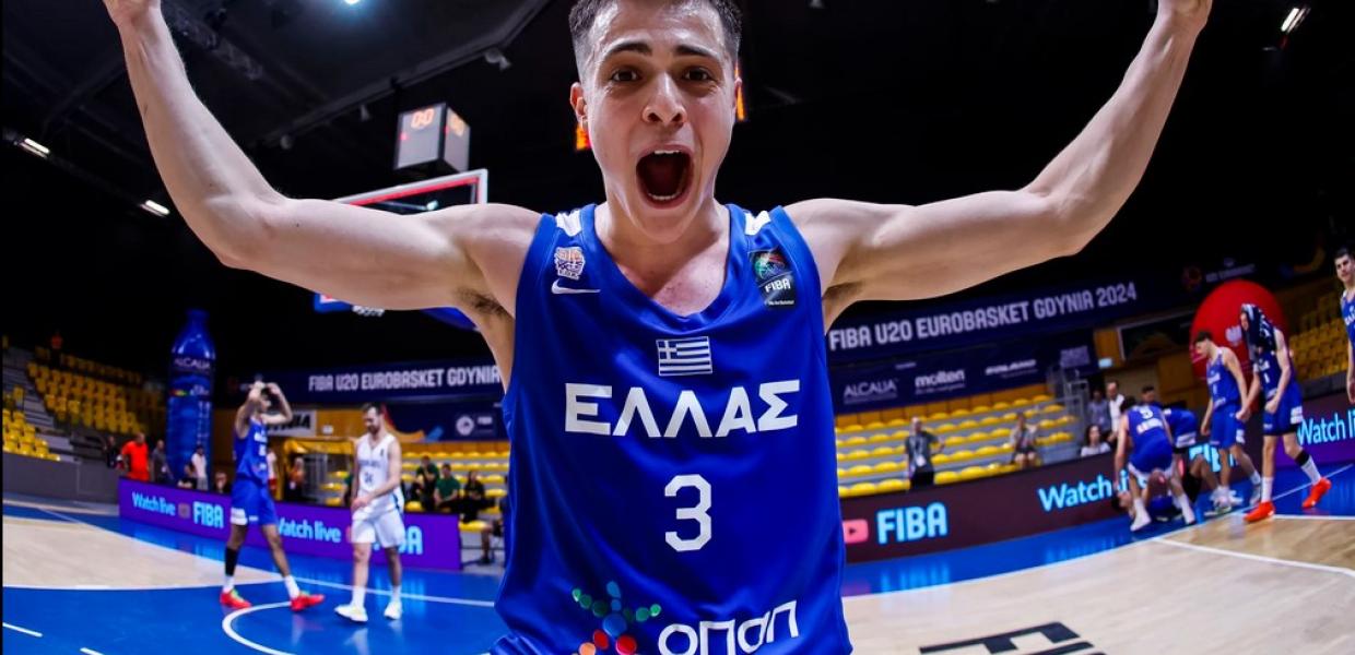 Ο Γιάννης Καρακώστας