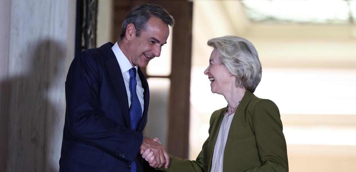 Κυριάκος Μητσοτάκης και Ούρσουλα φον ντερ Λάιεν