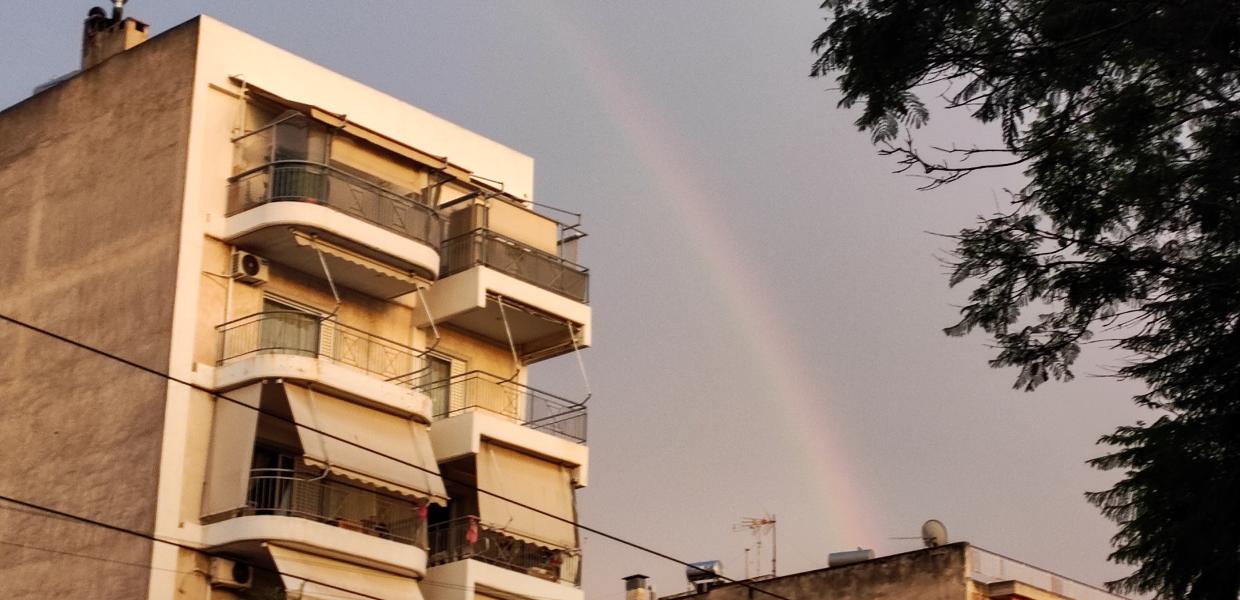Ουράνιο τόξο - καιρός συννεφιά