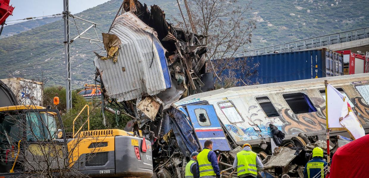 Σύγκρουση τρένων στα Τέμπη