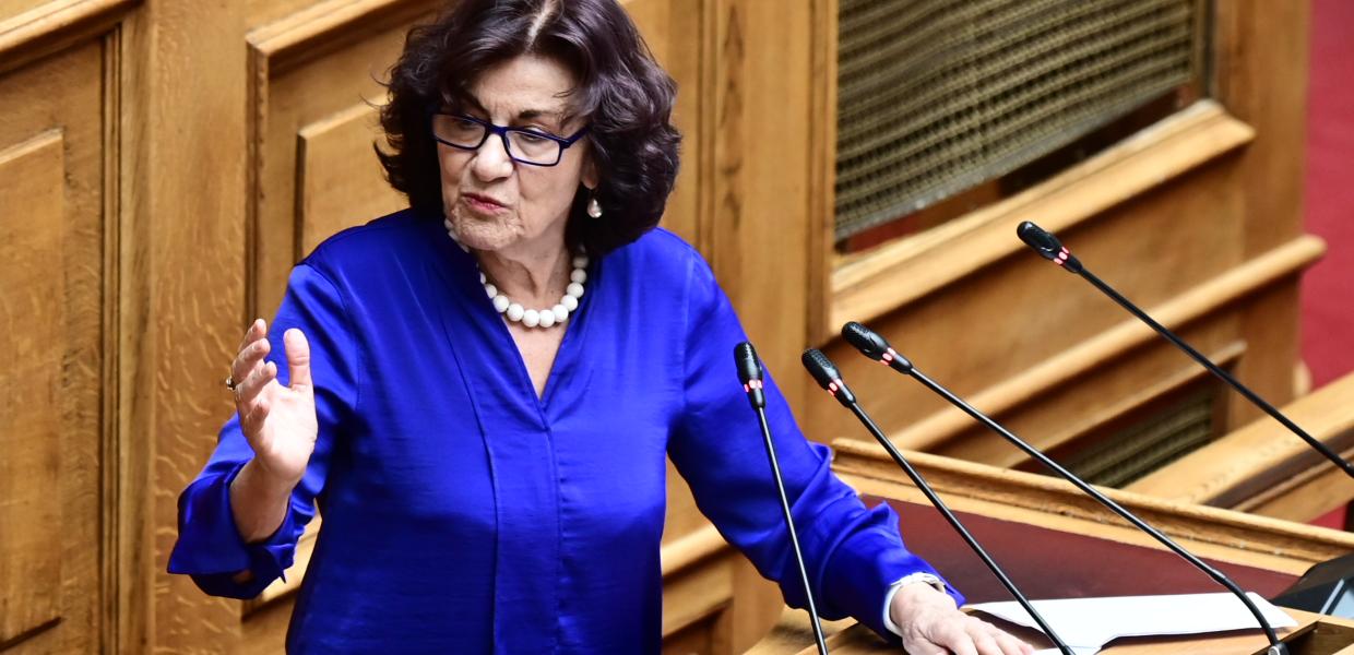 Η Θεανώ Φωτίου