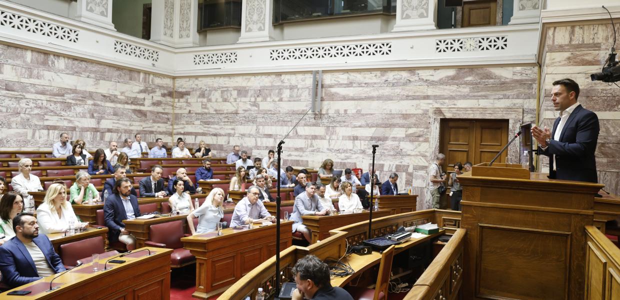 Ο Στέφανος Κασσελάκης στην ΚΟ του ΣΥΡΙΖΑ - ΠΣ