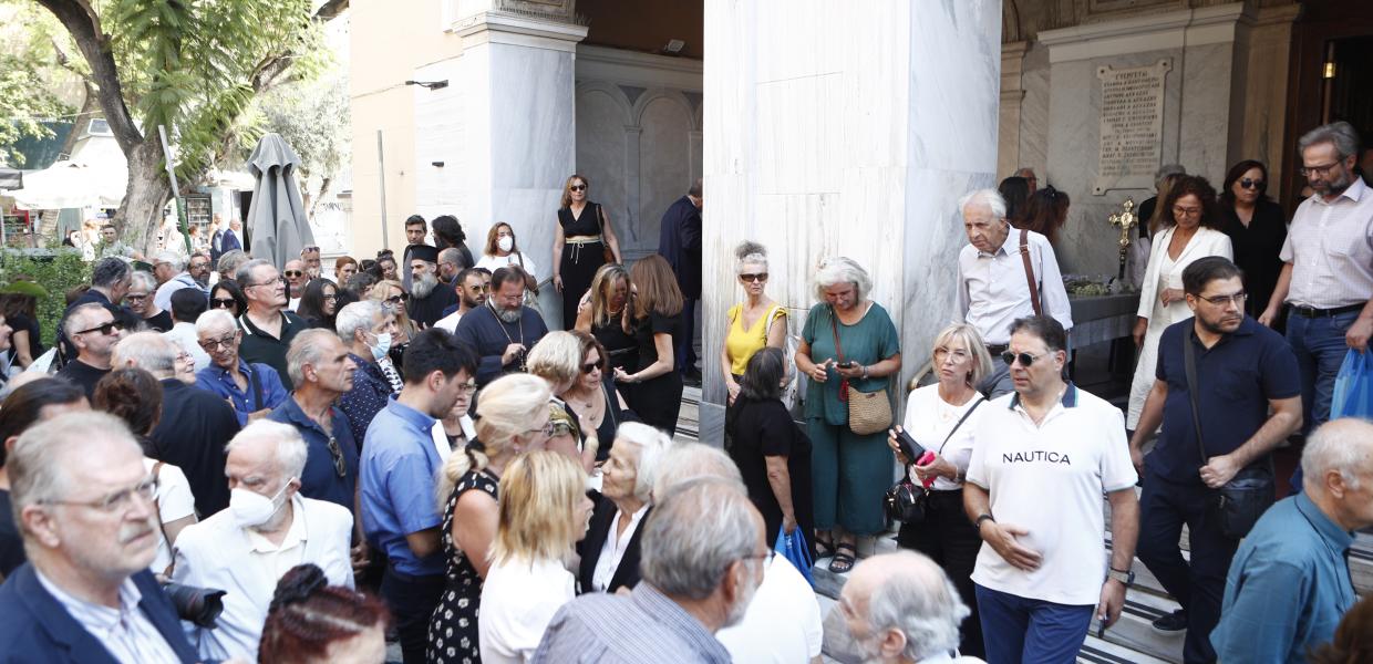 Η κηδεία του Χρήστου Γιανναρά