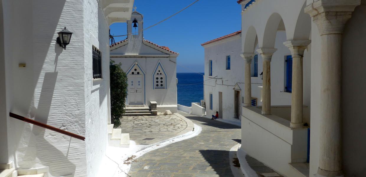 Άνδρος χώρα