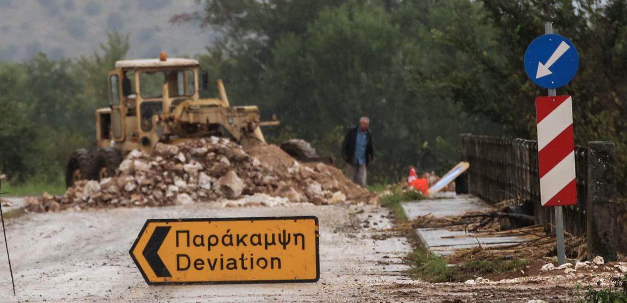 Έργα αποκατάστασης του δρόμου