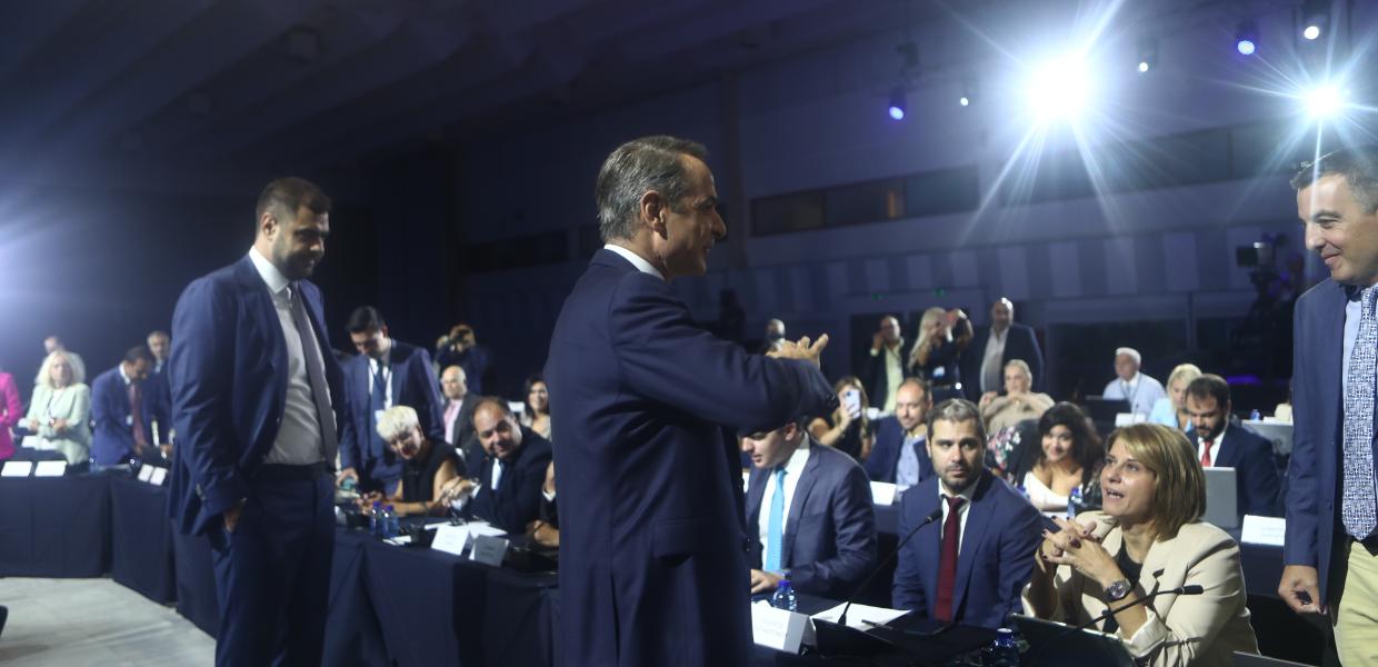 Παύλος Μαρινάκης και Κυριάκος Μητσοτάκης στη ΔΕΘ