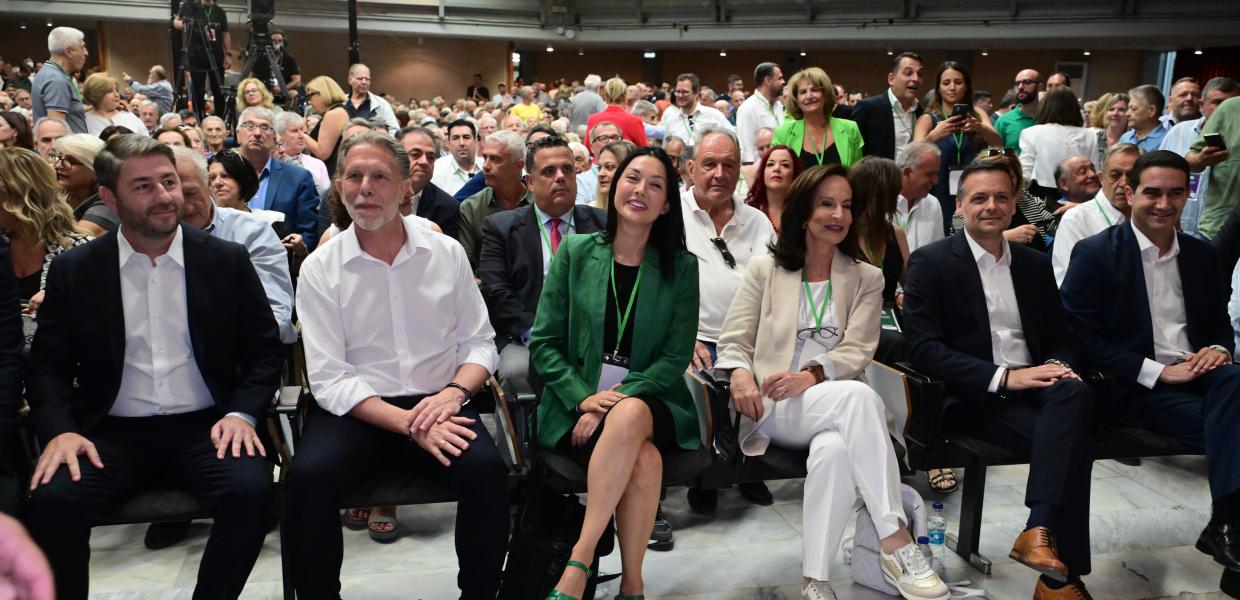 Οι υποψήφιοι για την προεδρία του ΠΑΣΟΚ