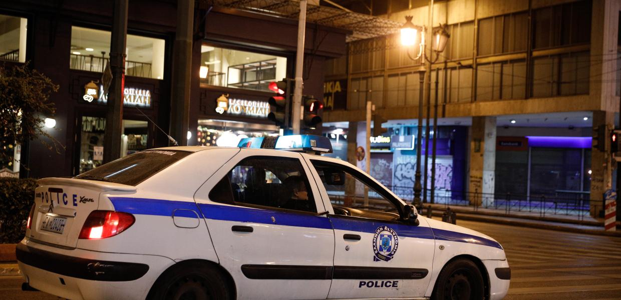 Περιπολικό στο κέντρο της Αθήνας