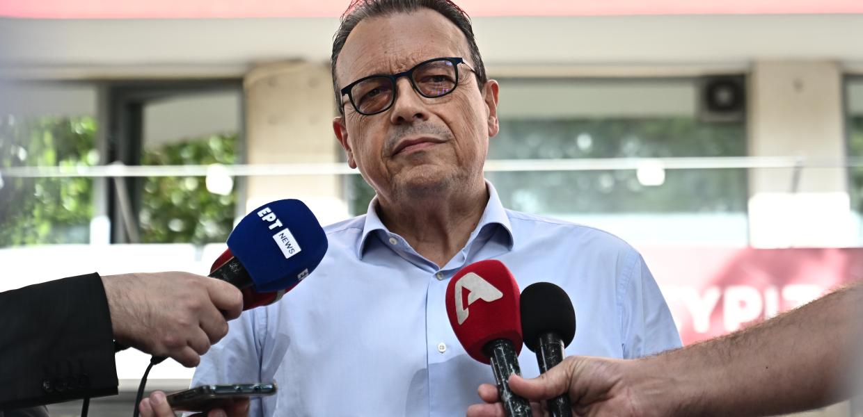 O Σωκράτης Φάμελλος 