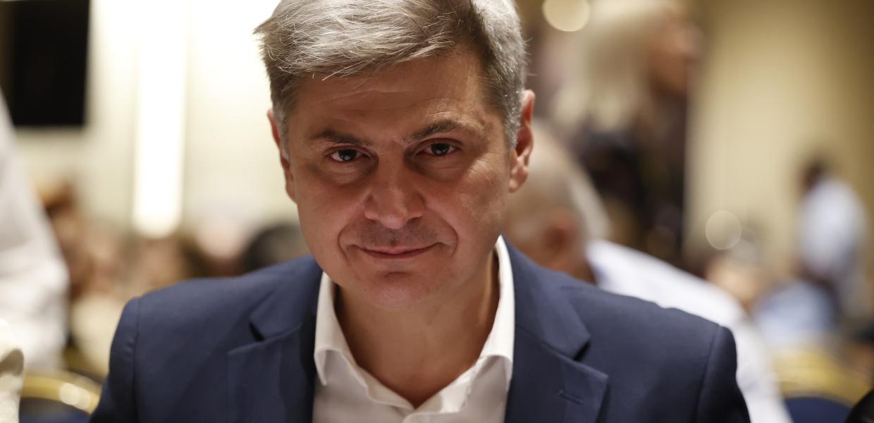 O υποψήφιος πρόεδρος του ΣΥΡΙΖΑ Προοδευτική Συμμαχία Νικόλας Φαραντούρης 