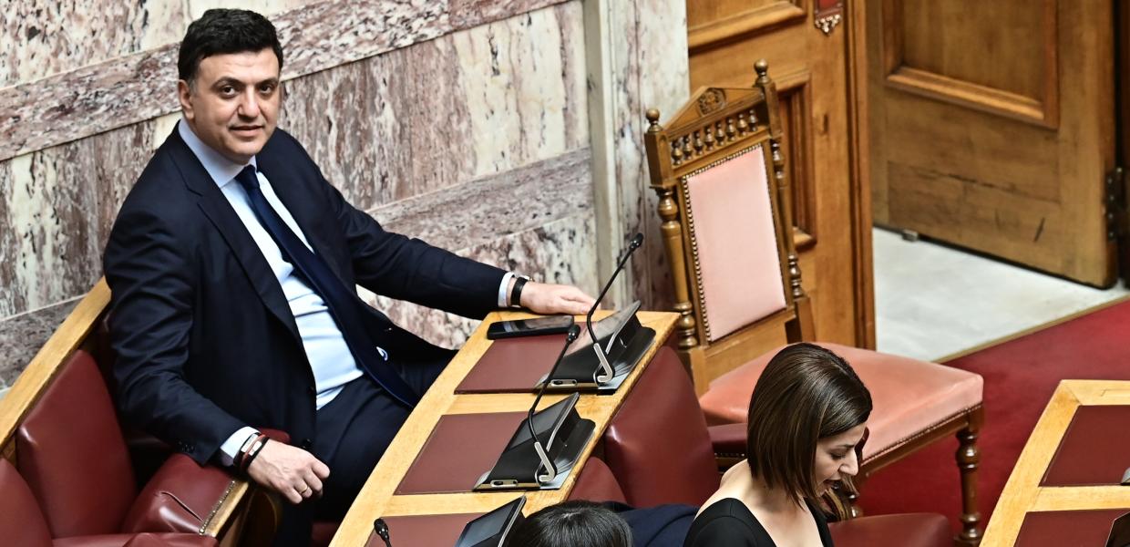 Ο Βασίλης Κικίλιας στη Βουλή