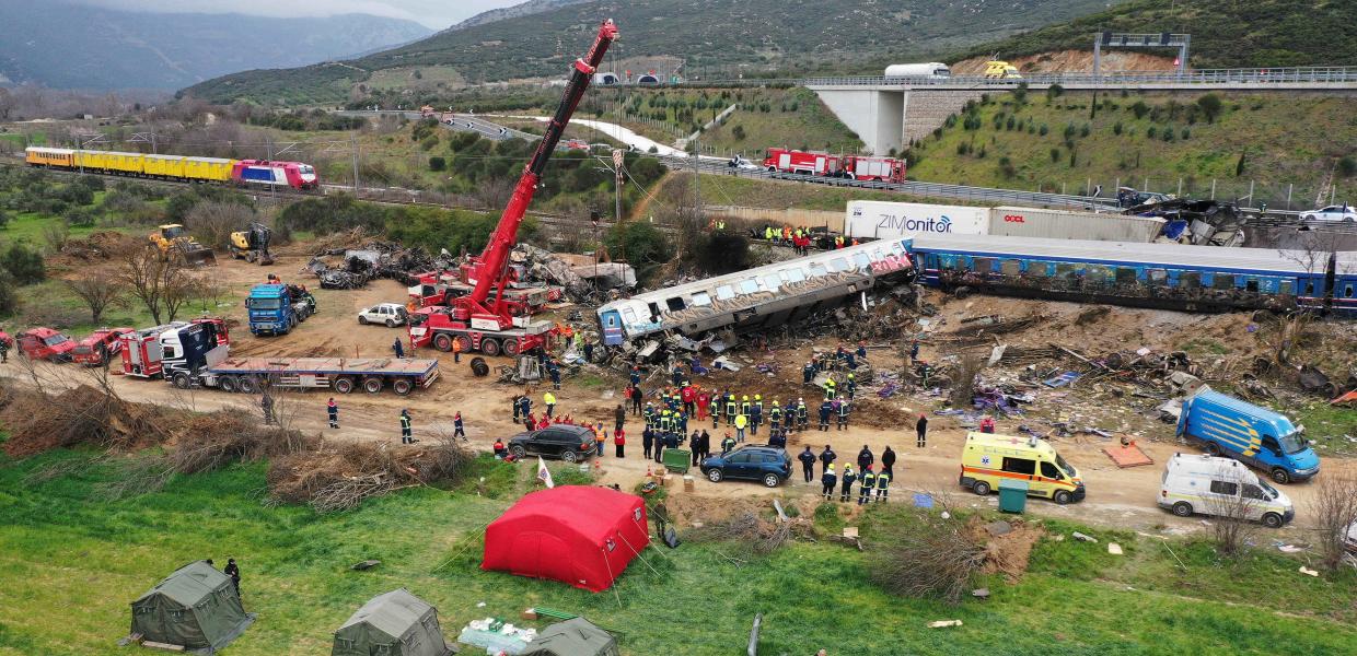 Σύγκρουση τρένων στα Τέμπη