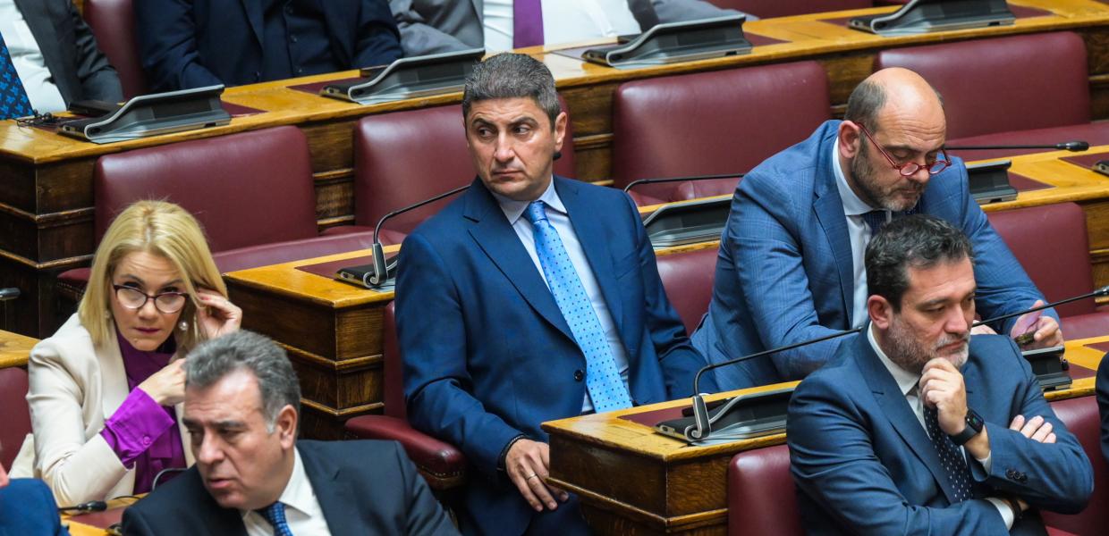 Ο Λευτέρης Αυγενάκης στη Βουλή
