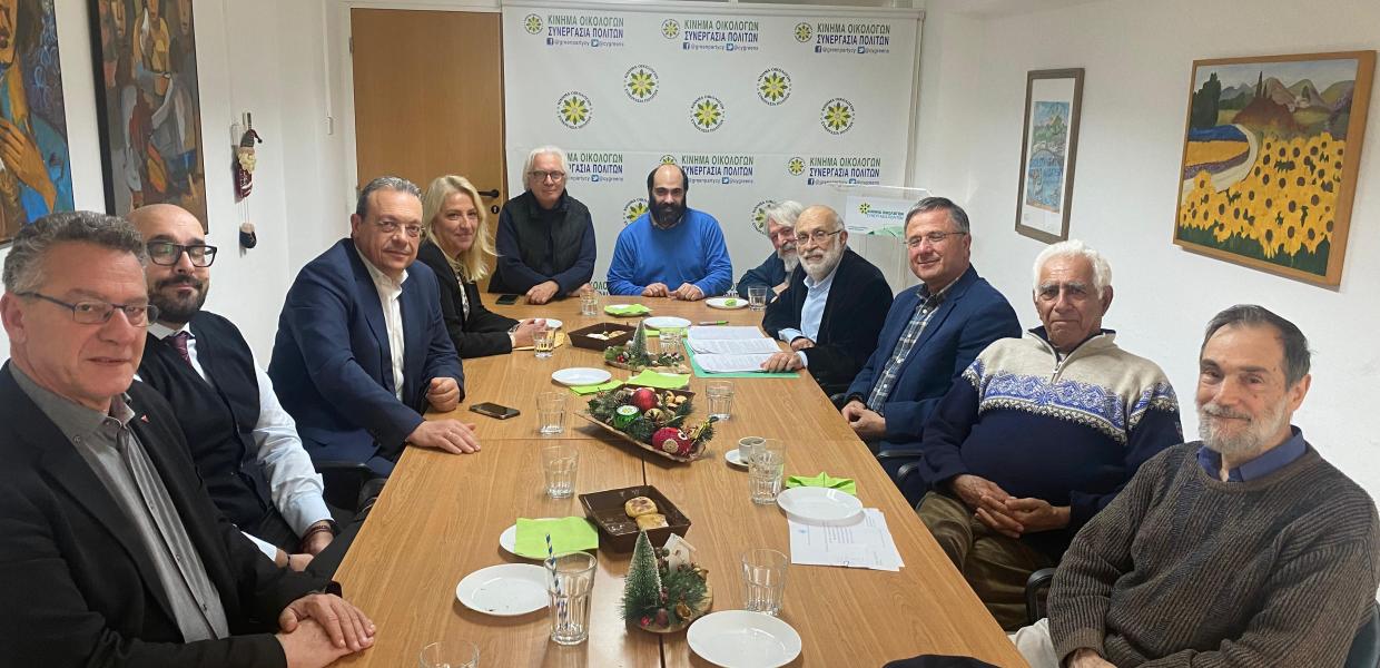 Ο Σωκράτης Φάμελλος σε σύσκεψη