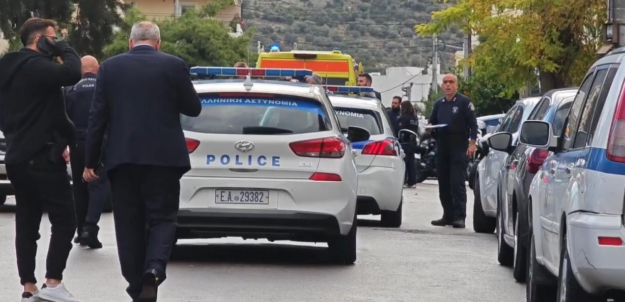 Περιπολικά στη Γλυφάδα