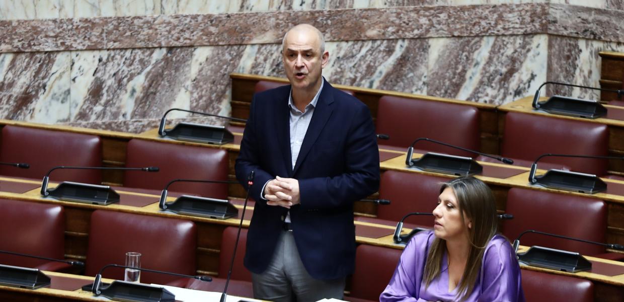 Ο Αλέξανδρος Καζαμίας και η Ζωή Κωνσταντοπούλου