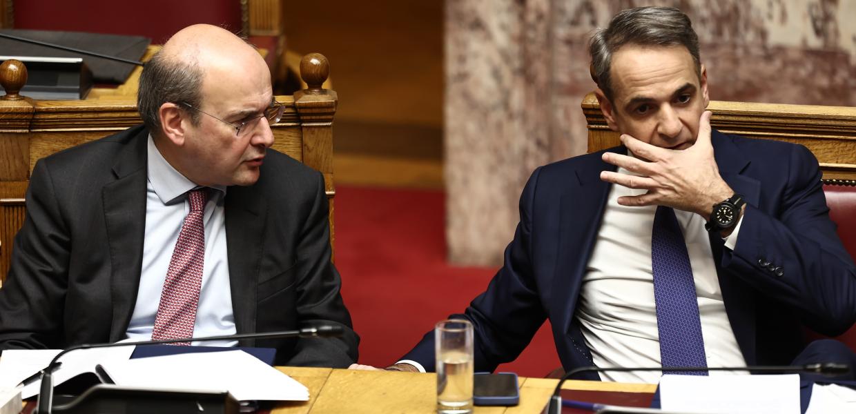Κυριάκος Μητσοτάκης και Κωστής Χατζηδάκης στη Βουλή