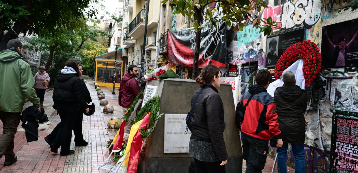 Αλέξανδρος Γρηγορόπουλος μνημείο