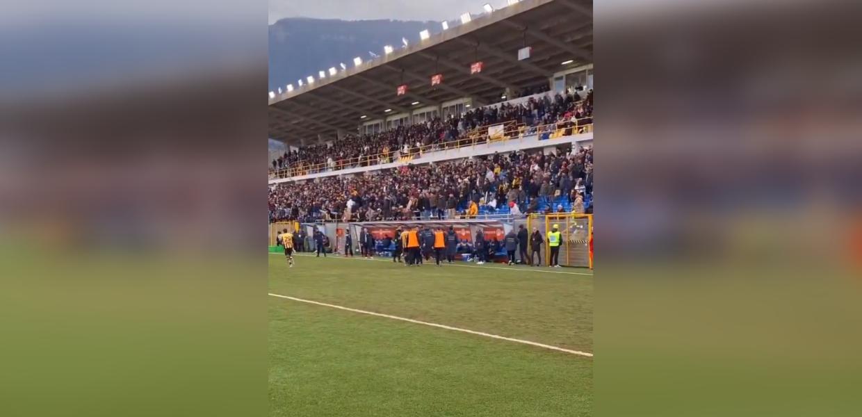 Γιούβε Στάμπια Μουσολίνι