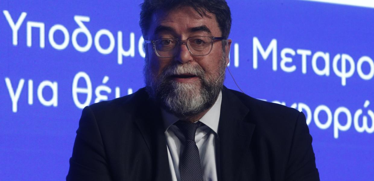 ΒΑΣΙΛΗΣ ΟΙΚΟΝΟΜΟΥ