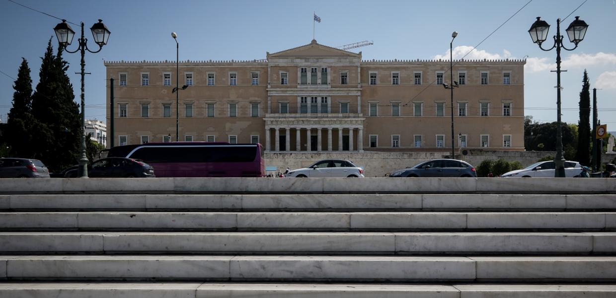 Άποψη του κτιρίου της Βουλής