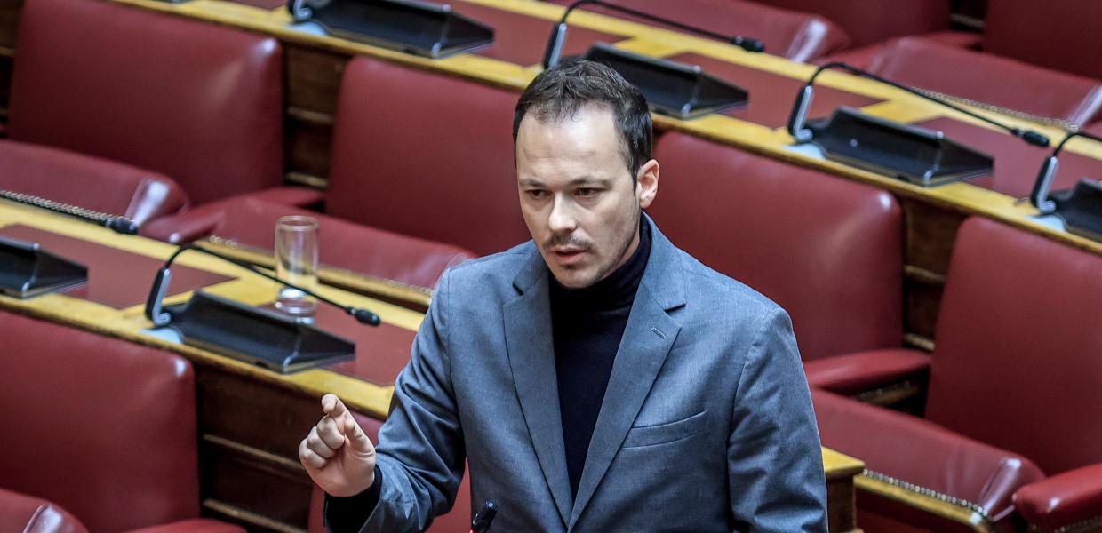 Ο Μίλτος Ζαμπάρας