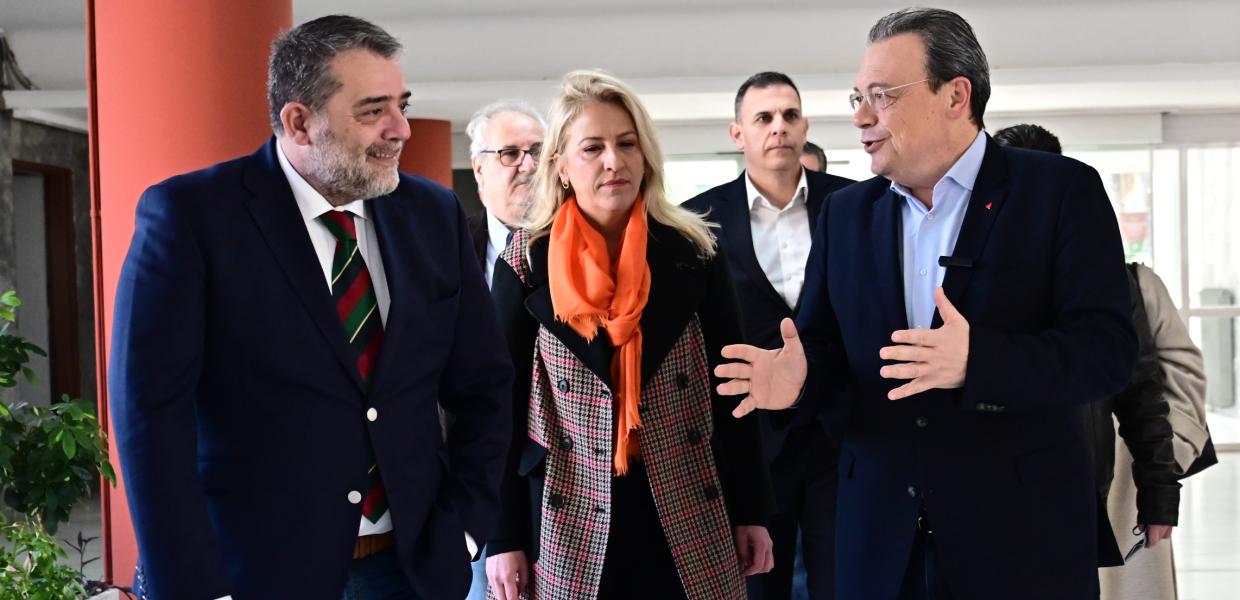 Ο Σωκράτης Φάμελλος