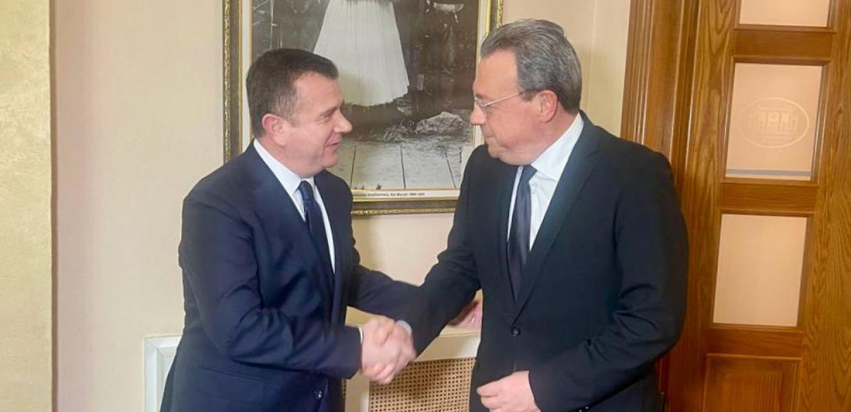 ΦΑΜΕΛΛΟΣ ΣΥΝΑΝΤΗΣΕΙΣ ΑΛΒΑΝΙΑ
