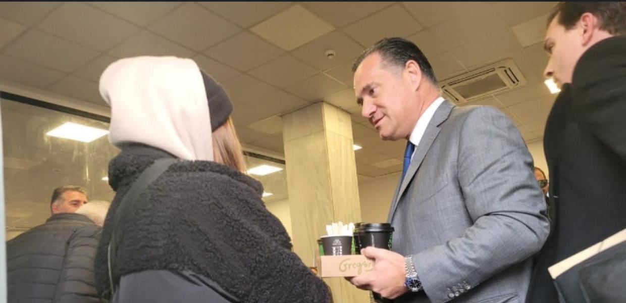 ΓΕΩΡΓΙΑΔΗΣ ΚΑΦΕΔΕΣ ΦΑΡΜΑΚΕΙΟ