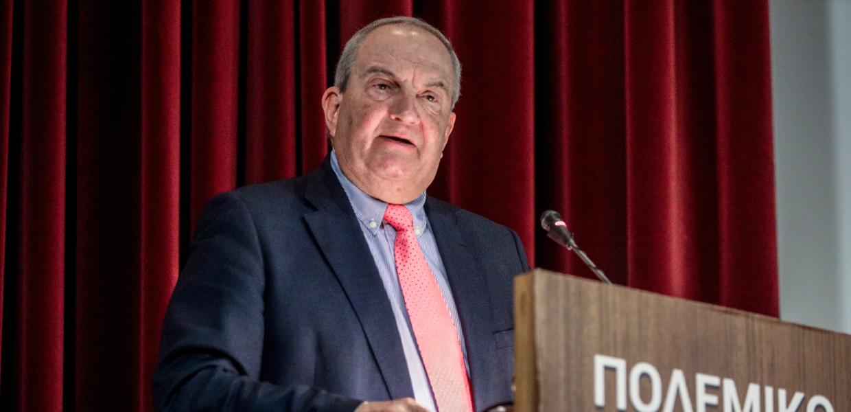 Ο Κώστας Καραμανλής
