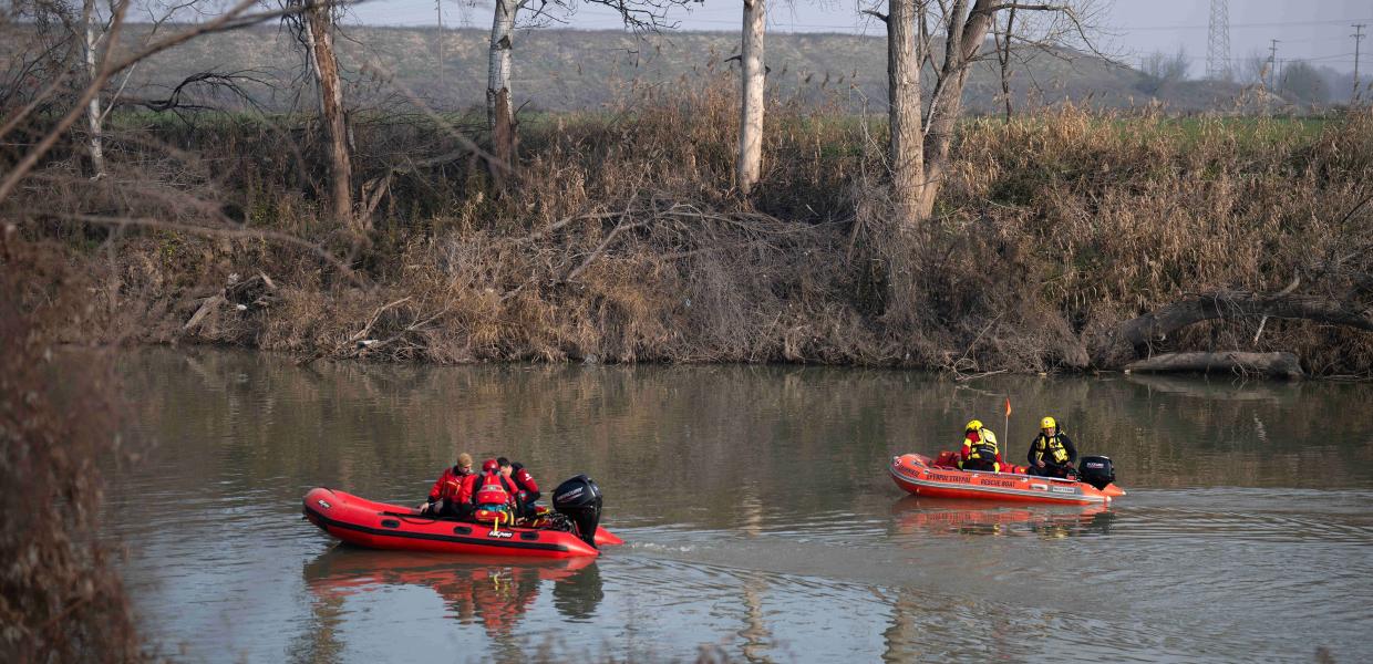 Έρευνες στον Πηνειό στην Λάρισα για τον 39χρονο Βασίλη Καλογήρου