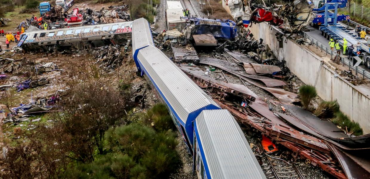 Το τρένο στα Τέμπη