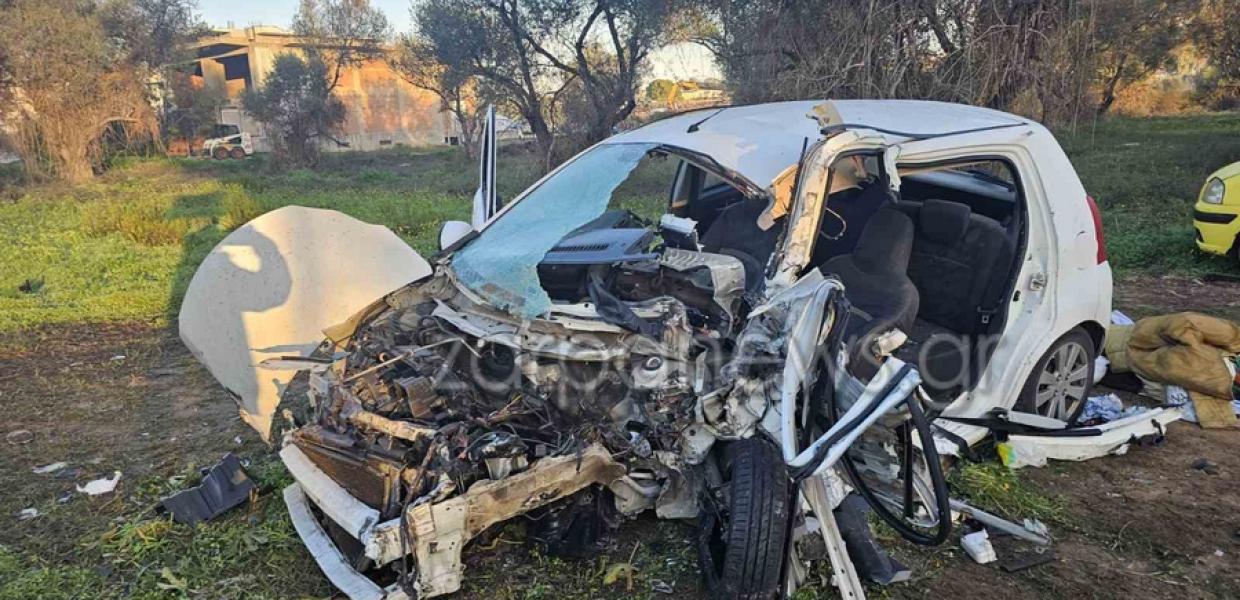 Τα συντρίμμια του ΙΧ του 22χρονου θύματος