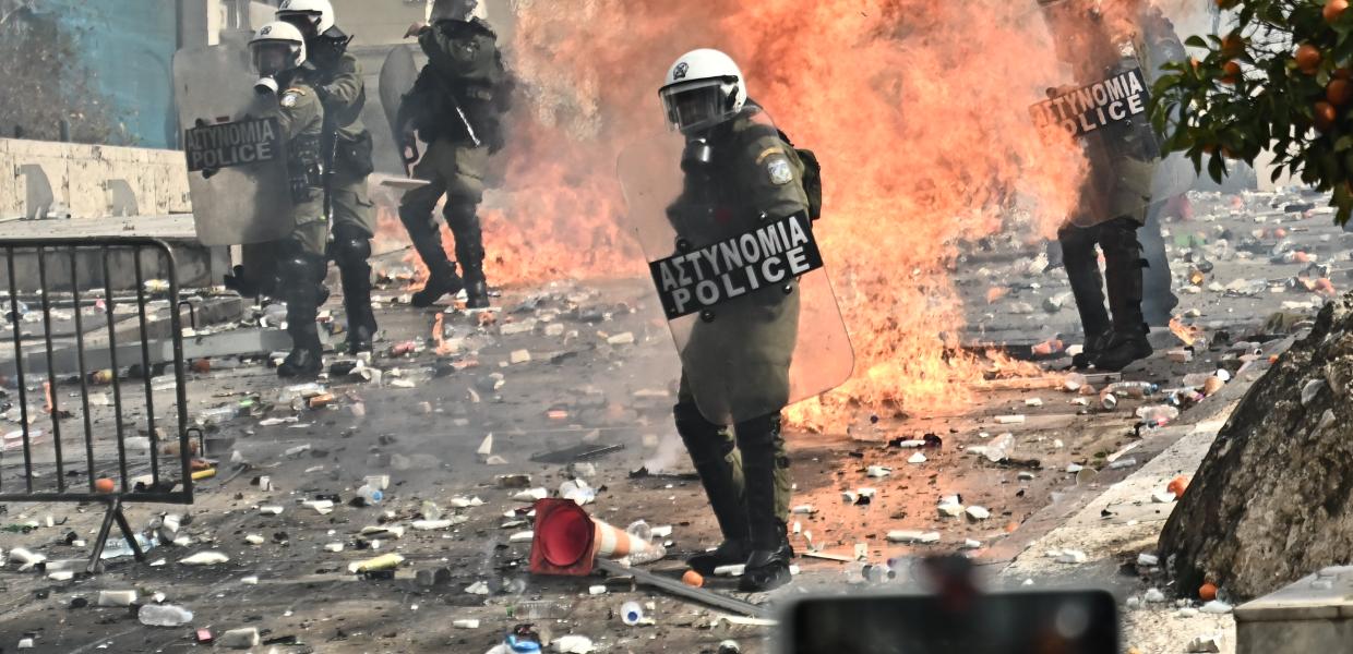 Επεισόδια στο Σύνταγμα