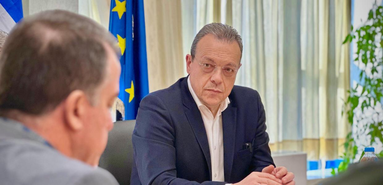 Ο Σωκράτης Φάμελλος