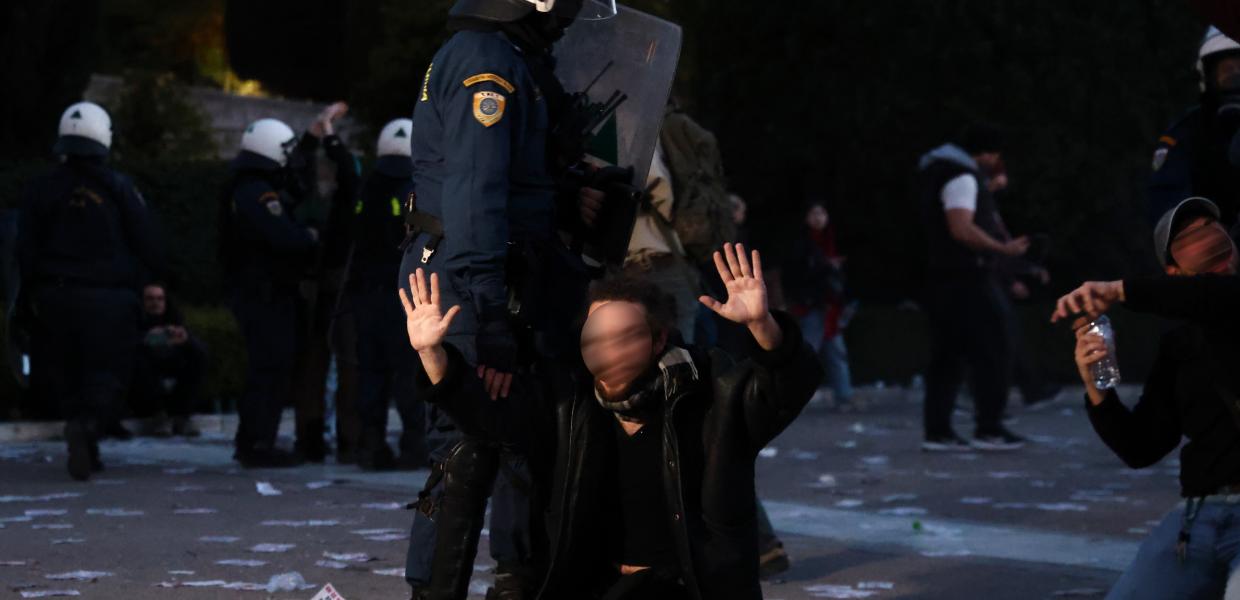 ΜΑΤ στο Σύνταγμα
