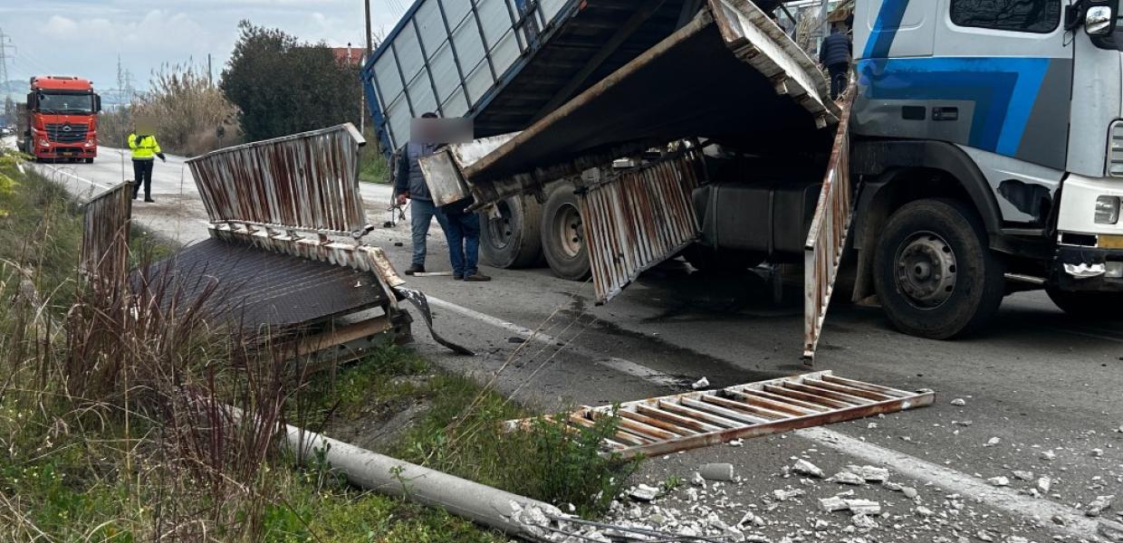 Ατύχημα με νταλίκα