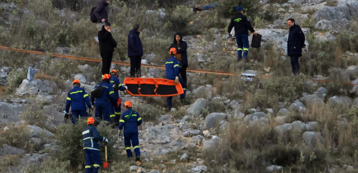 Έρευνα στο σημείο που βρέθηκε νεκρός ο Βασίλης Καλογήρου