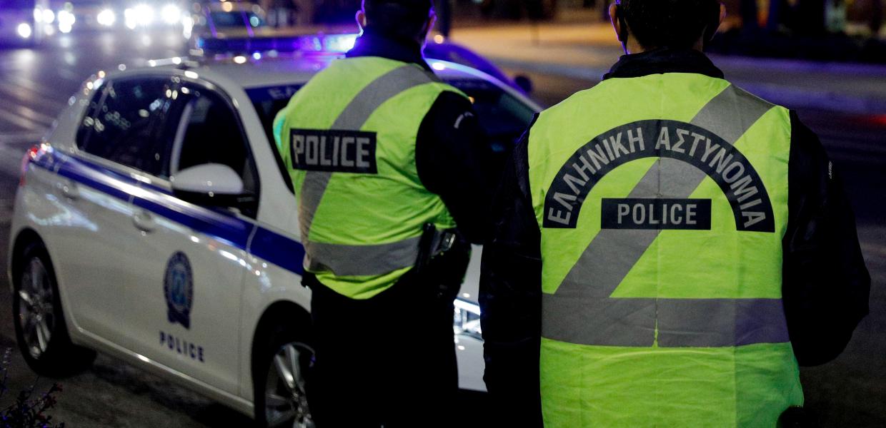 Περιπολικό βράδυ