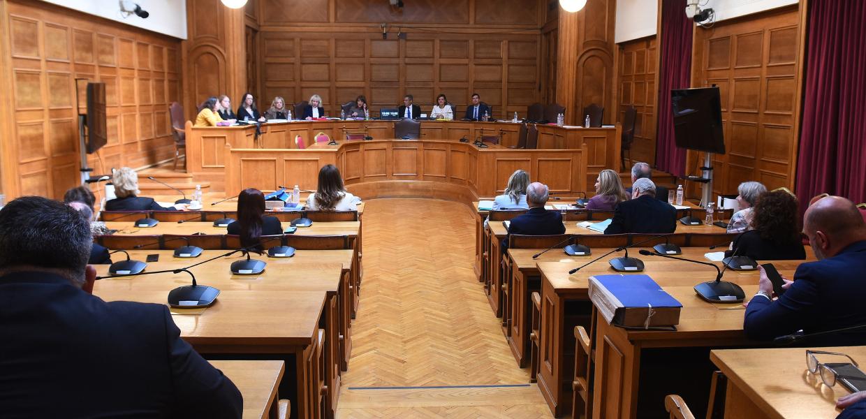 Η Προανακριτική Επιτροπή