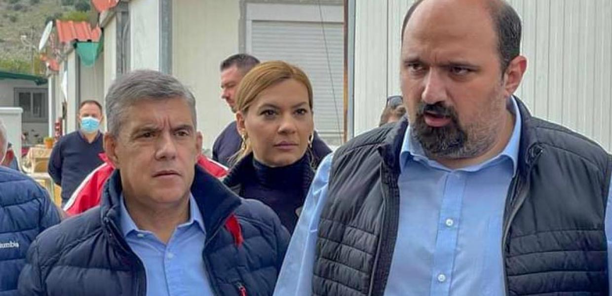 Ο τότε περιφερειάρχης Θεσσαλίας Κωνσταντίνος Αγοραστός και ο τότε υφυπουργός παρά τω πρωθυπουργώ Χρήστος Τριαντόπουλος