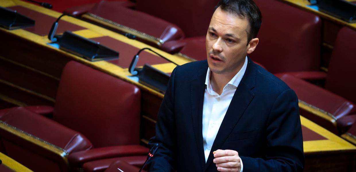 Ο Μίλτος Ζαμπάρας