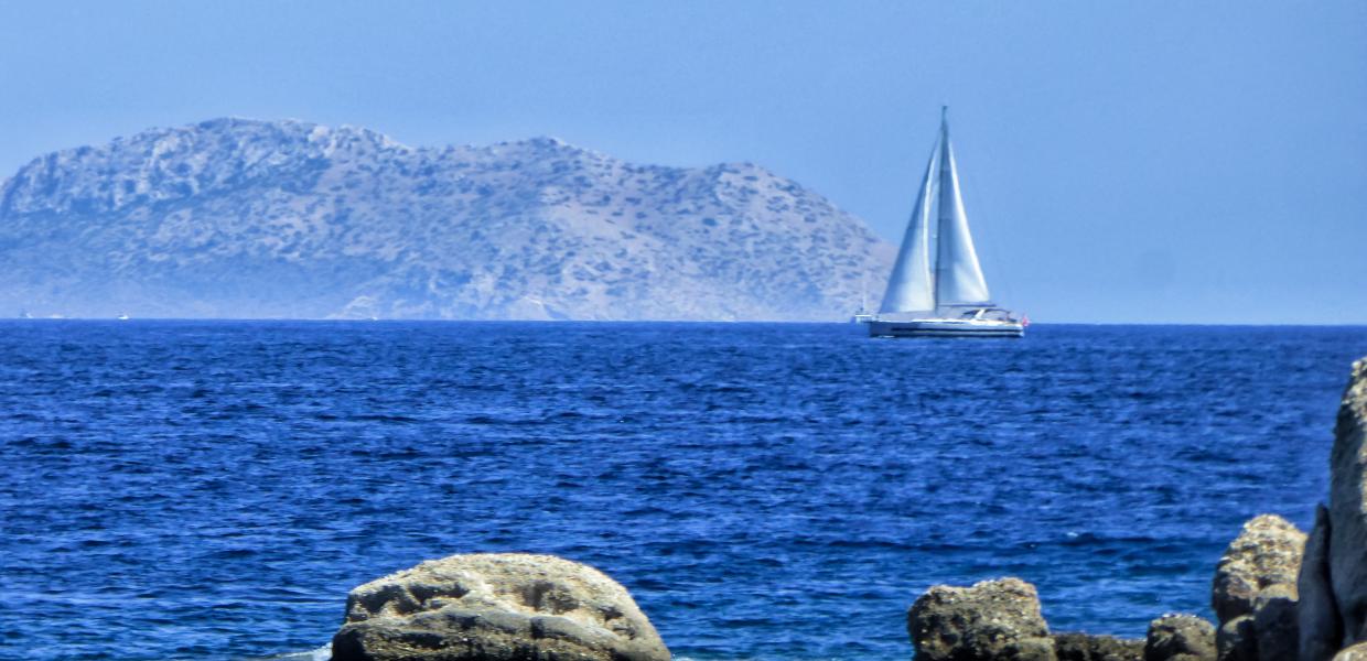 Ζέστη - ήλιος - Θάλασσα