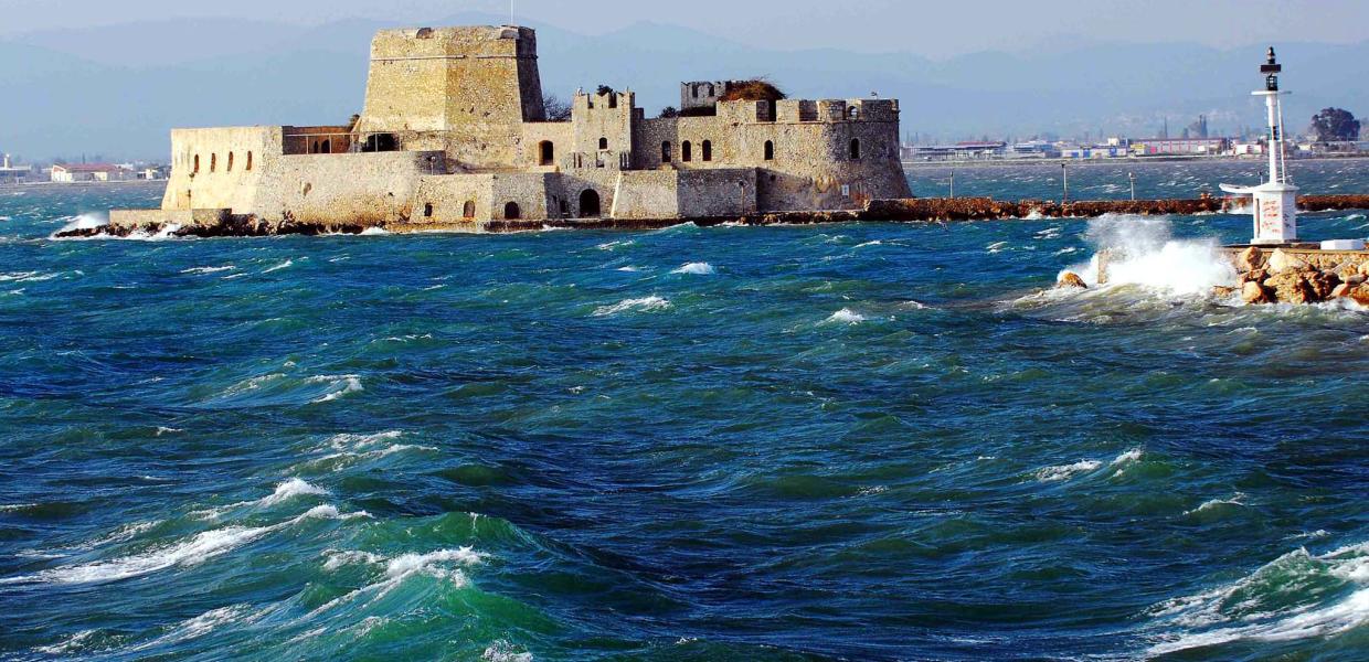 ΙΣΧΥΡΟΙ ΑΝΕΜΟΙ