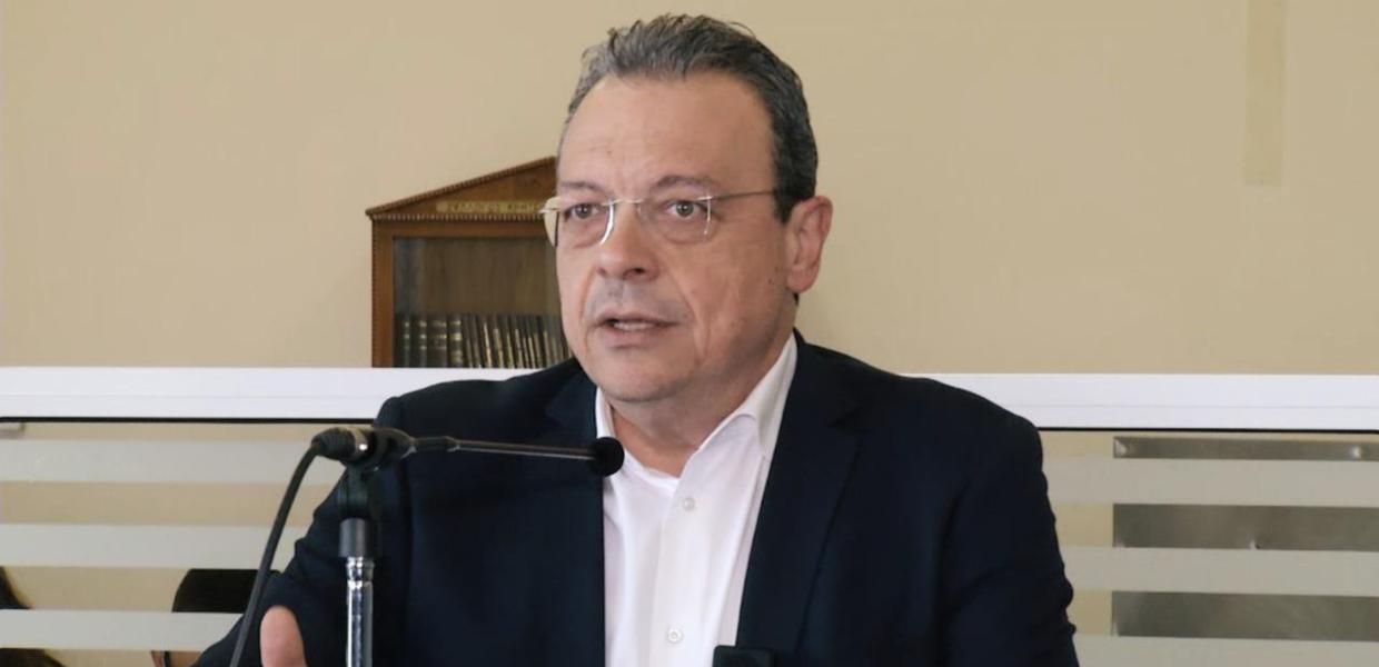 Ο Σωκράτης Φάμελλος