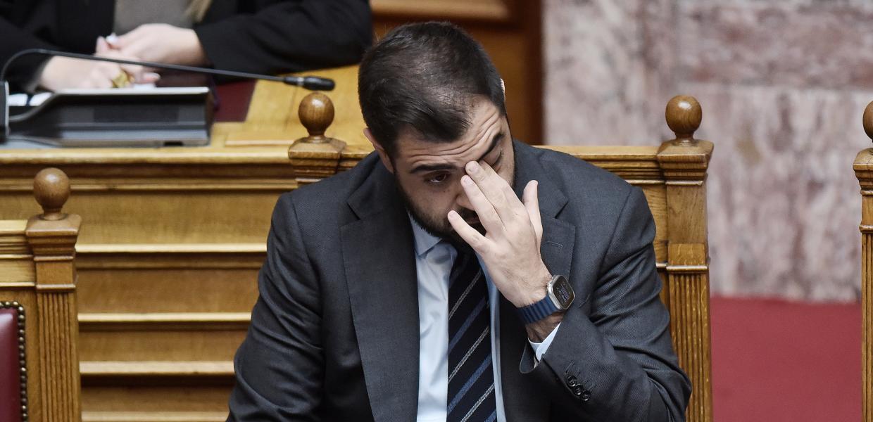 Ο Παύλος Μαρινάκης στη Βουλή