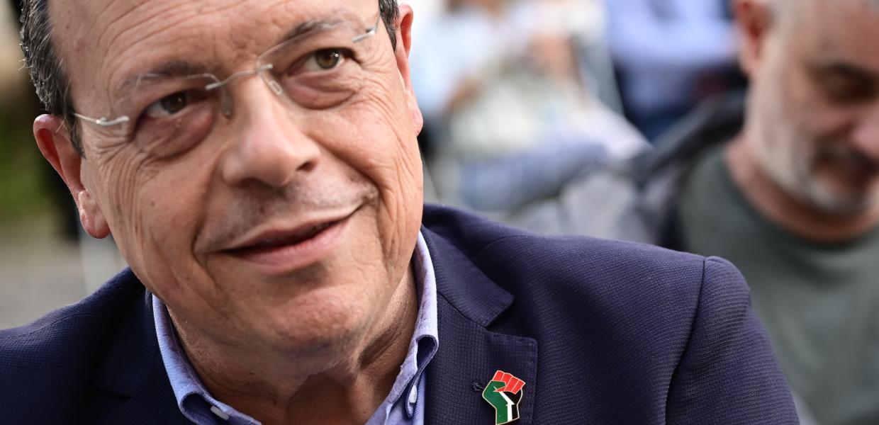 Ο Σωκράτης Φάμελλος
