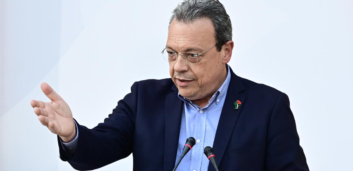 Ο Σωκράτης Φάμελλος