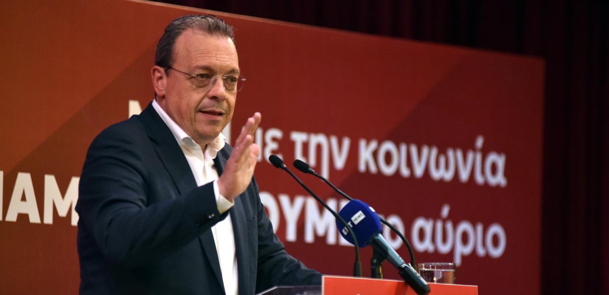 Ο Σωκράτης Φάμελλος